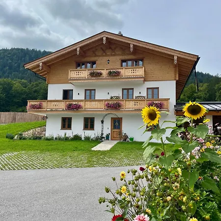 Hirnsberglehen Apartment *